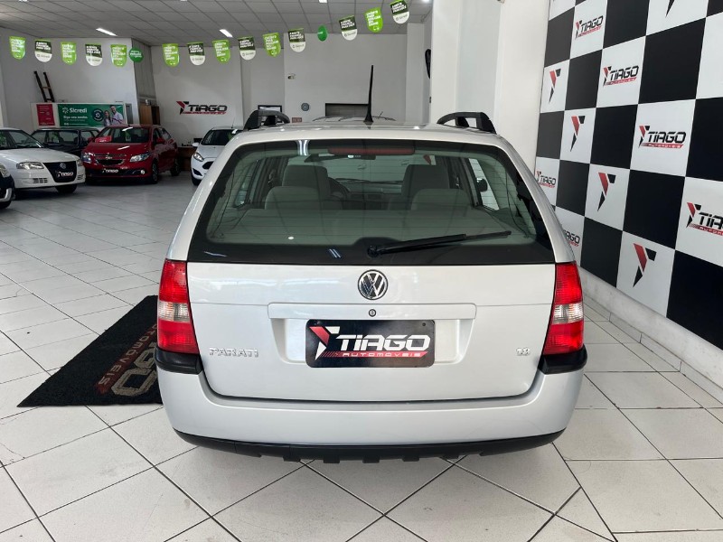 VOLKSWAGEN PARATI 1.8 PLUS 8V 2005/2005 TIAGO AUTOMÓVEIS VENÂNCIO AIRES / Carros no Vale