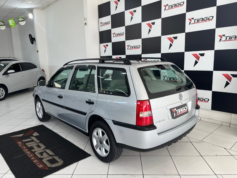 VOLKSWAGEN PARATI 1.8 PLUS 8V 2005/2005 TIAGO AUTOMÓVEIS VENÂNCIO AIRES / Carros no Vale