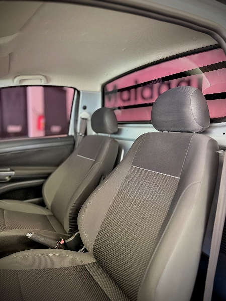 VOLKSWAGEN SAVEIRO 1.6 MI TRENDLINE CS 8V 2016/2017 MALAGGI VEÍCULOS ENCANTADO / Carros no Vale