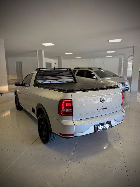 VOLKSWAGEN SAVEIRO 1.6 MI TRENDLINE CS 8V 2016/2017 MALAGGI VEÍCULOS ENCANTADO / Carros no Vale
