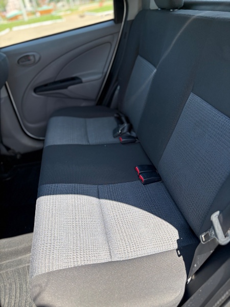 TOYOTA ETIOS 1.3 XS 2013 2013/2013 NEURI VEÍCULOS LAJEADO / Carros no Vale