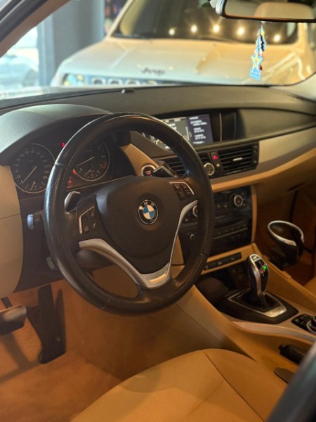 BMW X1 S DRIVE 20I 2.0 ACTIVE FLEX 2015/2015 JM AUTOMÓVEIS VENÂNCIO AIRES / Carros no Vale