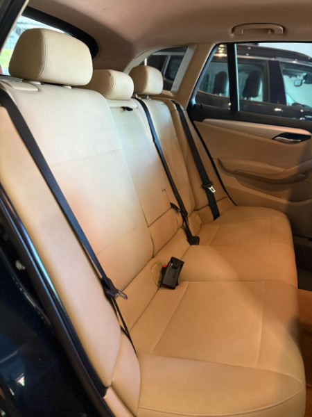 BMW X1 S DRIVE 20I 2.0 ACTIVE FLEX 2015/2015 JM AUTOMÓVEIS VENÂNCIO AIRES / Carros no Vale