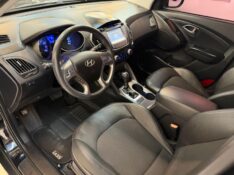 HYUNDAI IX 35 GLS 2016/2016 LUCAS AUTOMÓVEIS BOM RETIRO DO SUL / Carros no Vale