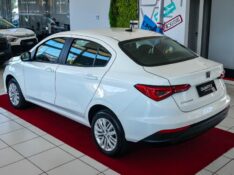 FIAT CRONOS 1.3 DRIVE 8V FLEX 4P MANUAL 2024/2024 DUARTE VEÍCULOS PORTO ALEGRE / Carros no Vale