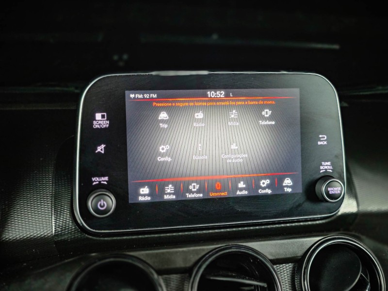 FIAT CRONOS 1.3 DRIVE 8V FLEX 4P MANUAL 2024/2024 DUARTE VEÍCULOS PORTO ALEGRE / Carros no Vale