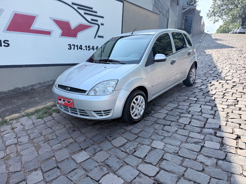 FORD FIESTA 1.6 2005/2005 ELY AUTOMÓVEIS LAJEADO / Carros no Vale