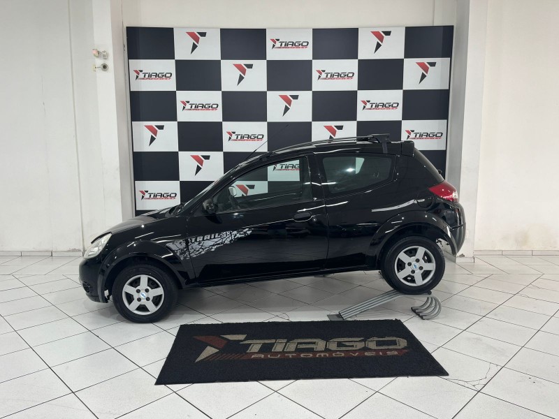 FORD KA 1.0 8V 2011/2011 TIAGO AUTOMÓVEIS VENÂNCIO AIRES / Carros no Vale