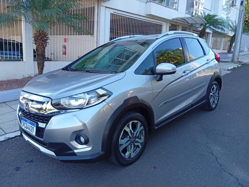 HONDA WR-V EXL 1.5 2019/2019 ALTERNATIVA VEÍCULOS LAJEADO / Carros no Vale