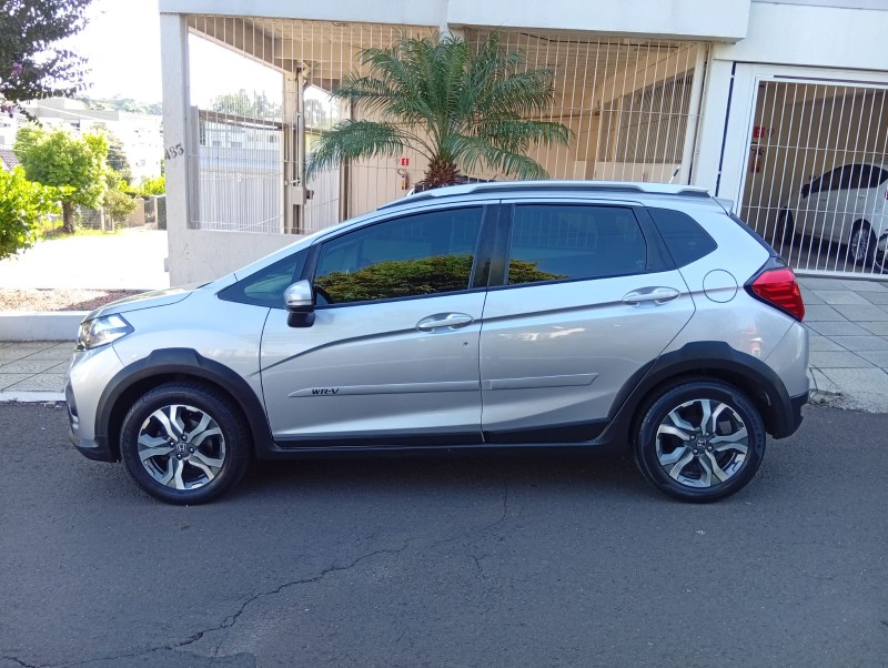 HONDA WR-V EXL 1.5 2019/2019 ALTERNATIVA VEÍCULOS LAJEADO / Carros no Vale