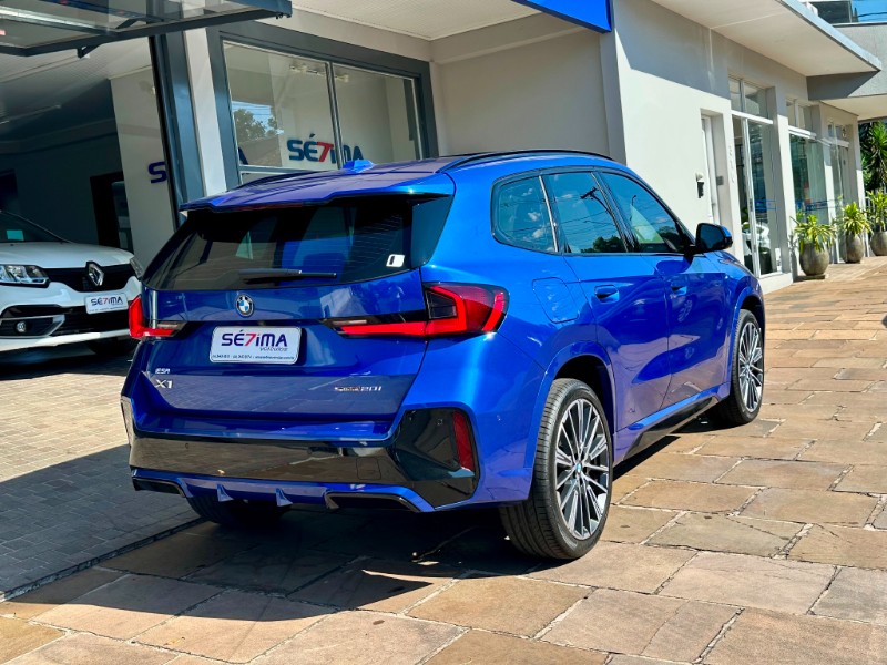 BMW X1 M SPORT 2024/2024 SÉTIMA VEÍCULOS GUAPORÉ / Carros no Vale
