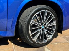 BMW X1 M SPORT 2024/2024 SÉTIMA VEÍCULOS GUAPORÉ / Carros no Vale