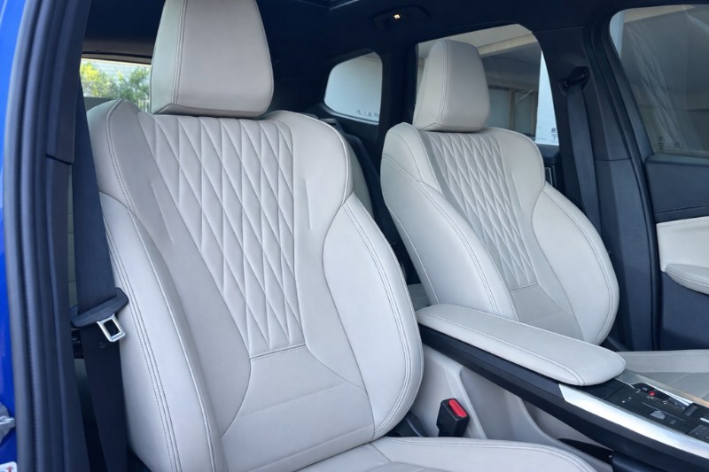 BMW X1 M SPORT 2024/2024 SÉTIMA VEÍCULOS GUAPORÉ / Carros no Vale