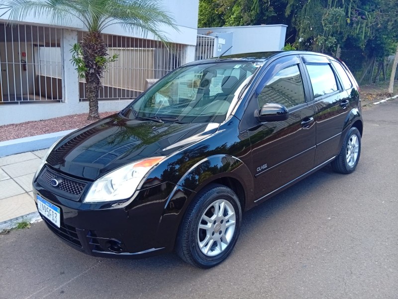 FORD FIESTA FLEX 1.0 COMPLETO 2009/2009 ALTERNATIVA VEÍCULOS LAJEADO / Carros no Vale