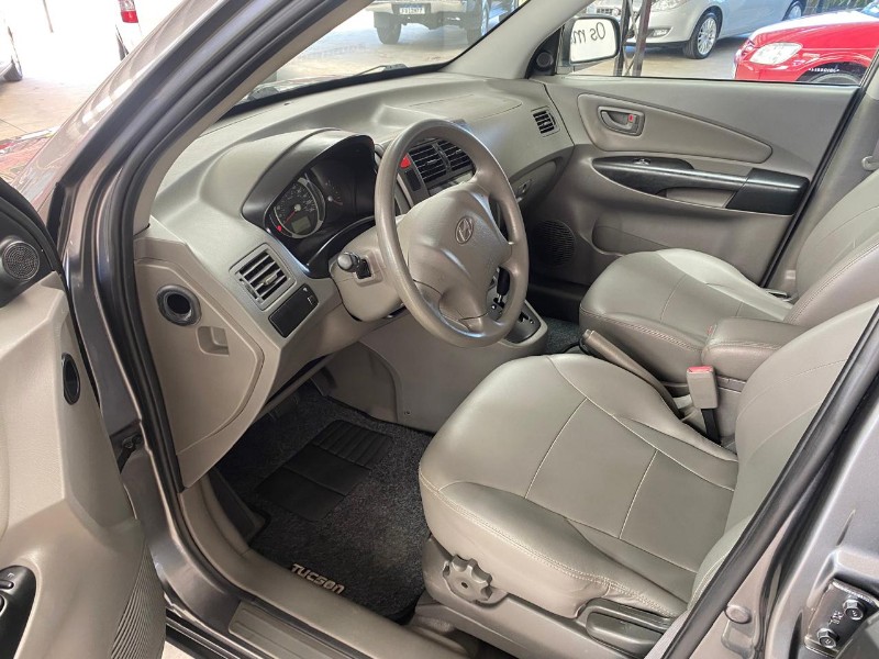 HYUNDAI TUCSON 2.0 GLS 2017/2018 LAVENDA VEÍCULOS ARROIO DO MEIO / Carros no Vale