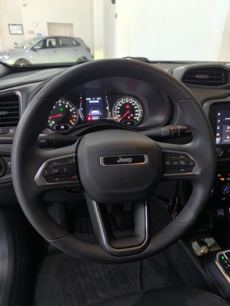 JEEP RENEGADE SPORT T270 1.3 TB 4X2 2022/2022 TIAGO AUTOMÓVEIS VENÂNCIO AIRES / Carros no Vale