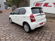TOYOTA ETIOS 1.5 XLS 16V 2013/2013 ELY AUTOMÓVEIS LAJEADO / Carros no Vale