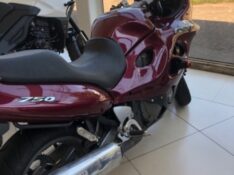 SUZUKI MOTOS GSX 750 F 1998/1998 JASER MOTOS LAJEADO / Carros no Vale