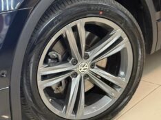 VOLKSWAGEN TIGUAN 2.0 ALLSPACE R-LINE 350 TSI 4X4 2018/2018 JM AUTOMÓVEIS VENÂNCIO AIRES / Carros no Vale