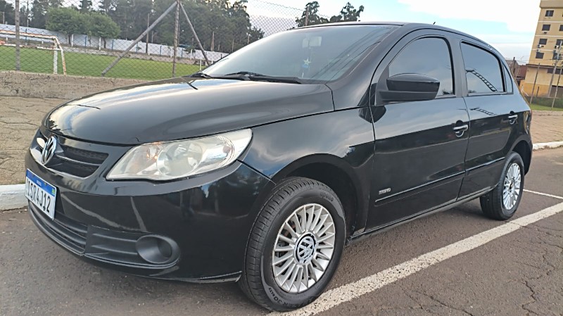 VOLKSWAGEN GOL 1.0 (G5) 2011/2012 ADRIANO VEÍCULOS CRUZEIRO DO SUL / Carros no Vale