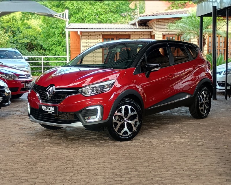 RENAULT CAPTUR 1.6 16V INTENSE 2018/2019 RICARDO VEÍCULOS TEUTÔNIA / Carros no Vale