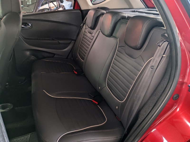 RENAULT CAPTUR 1.6 16V INTENSE 2018/2019 RICARDO VEÍCULOS TEUTÔNIA / Carros no Vale