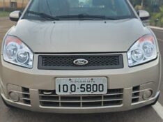 FORD FIESTA 1.0 SEDAN 8V 2008/2008 ADRIANO VEÍCULOS CRUZEIRO DO SUL / Carros no Vale