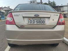 FORD FIESTA 1.0 SEDAN 8V 2008/2008 ADRIANO VEÍCULOS CRUZEIRO DO SUL / Carros no Vale