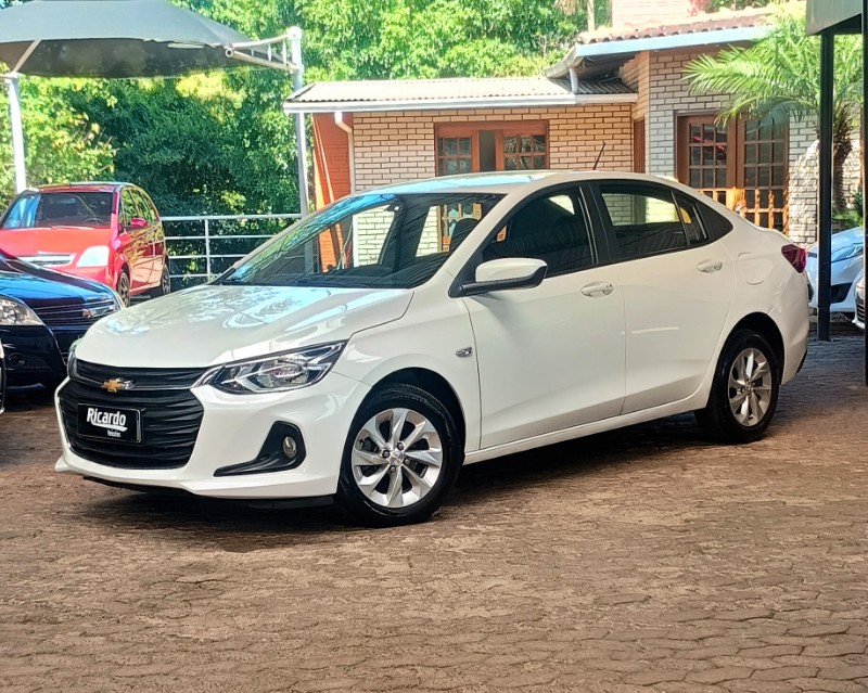 CHEVROLET ONIX PLUS 1.0 TURBO FLEX LTZ AUTOMÁTICO 2020/2021 RICARDO VEÍCULOS TEUTÔNIA / Carros no Vale