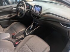 CHEVROLET ONIX PLUS 1.0 TURBO FLEX LTZ AUTOMÁTICO 2020/2021 RICARDO VEÍCULOS TEUTÔNIA / Carros no Vale