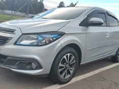 CHEVROLET PRISMA SED. LTZ 1.4 8V FLEXPOWER 4P 2014/2015 ADRIANO VEÍCULOS CRUZEIRO DO SUL / Carros no Vale
