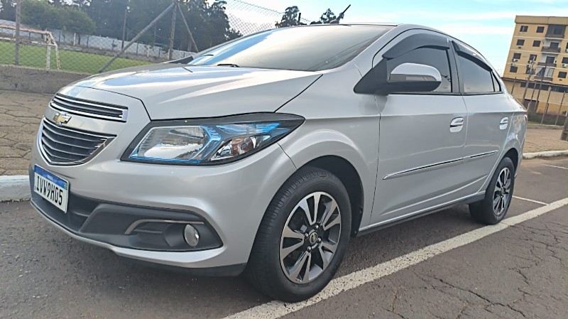 CHEVROLET PRISMA SED. LTZ 1.4 8V FLEXPOWER 4P 2014/2015 ADRIANO VEÍCULOS CRUZEIRO DO SUL / Carros no Vale
