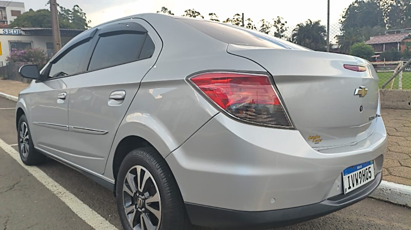 CHEVROLET PRISMA SED. LTZ 1.4 8V FLEXPOWER 4P 2014/2015 ADRIANO VEÍCULOS CRUZEIRO DO SUL / Carros no Vale