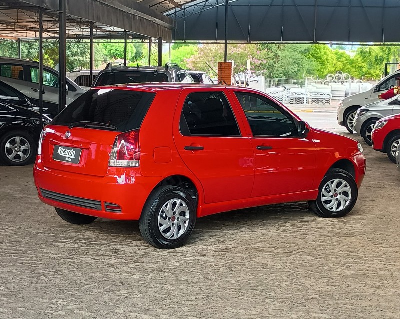 FIAT PALIO CELEBRATION 1.0 FIRE FLEX 8V 4P 2013/2014 RICARDO VEÍCULOS TEUTÔNIA / Carros no Vale