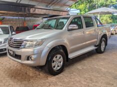 TOYOTA HILUX 2.7 SRV 4X2 CD 16V FLEX 4P AUTOMÁTICO 2014/2015 RICARDO VEÍCULOS TEUTÔNIA / Carros no Vale