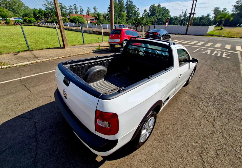 VOLKSWAGEN SAVEIRO 1.6 2009/2010 CRUZEIRO MULTIMARCAS CRUZEIRO DO SUL / Carros no Vale