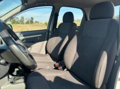 CHEVROLET PRISMA SED. LT /2012 RT 811 VEÍCULOS ARROIO DO MEIO / Carros no Vale