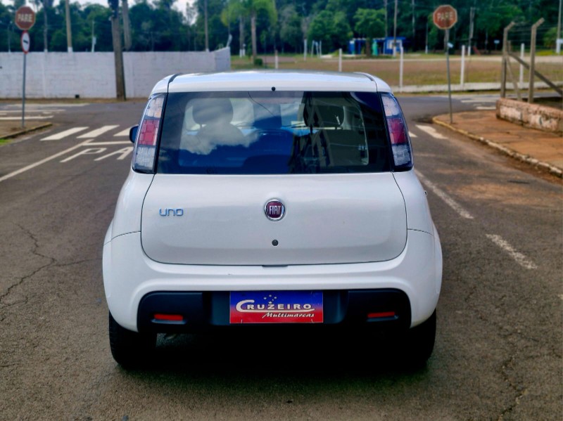 FIAT UNO 1.0 ATTRACTIVE 8V 2021/2021 CRUZEIRO MULTIMARCAS CRUZEIRO DO SUL / Carros no Vale