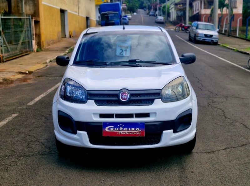 FIAT UNO 1.0 ATTRACTIVE 8V 2021/2021 CRUZEIRO MULTIMARCAS CRUZEIRO DO SUL / Carros no Vale