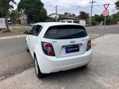 CHEVROLET SONIC HB LTZ 1.6 16V FLEXPOWER 5P AUT. 2014/2014 LS MULTIMARCAS VENÂNCIO AIRES / Carros no Vale