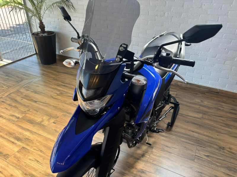 YAMAHA LANDER 250 ABS /2023 RT 811 VEÍCULOS ARROIO DO MEIO / Carros no Vale