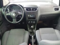 VOLKSWAGEN FOX 1.0 GII 2011/2012 ALTERNATIVA VEÍCULOS LAJEADO / Carros no Vale