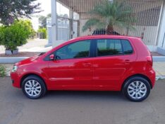 VOLKSWAGEN FOX 1.0 GII 2011/2012 ALTERNATIVA VEÍCULOS LAJEADO / Carros no Vale