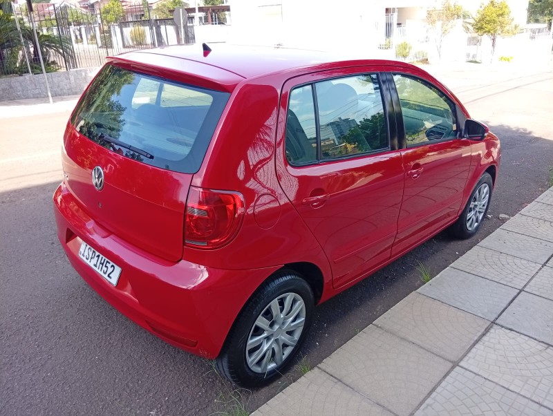 VOLKSWAGEN FOX 1.0 GII 2011/2012 ALTERNATIVA VEÍCULOS LAJEADO / Carros no Vale