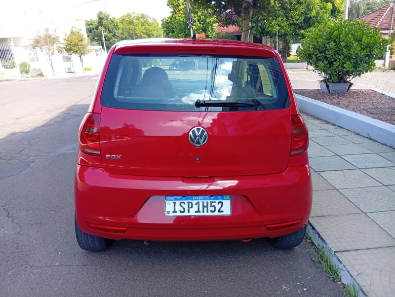 VOLKSWAGEN FOX 1.0 GII 2011/2012 ALTERNATIVA VEÍCULOS LAJEADO / Carros no Vale