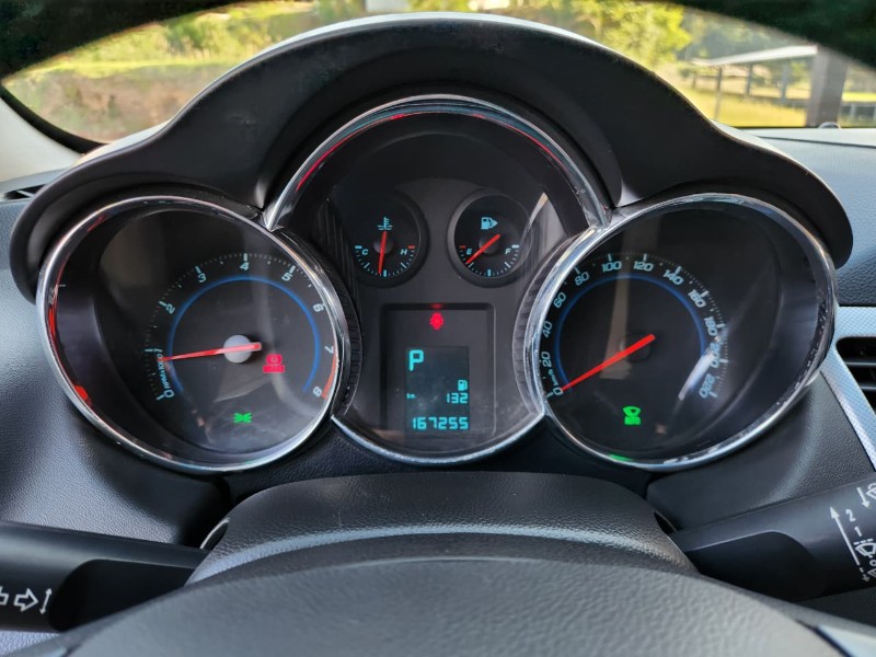 CHEVROLET CRUZE SPORT6 LTZ 1.8 2013/2013 TS VEÍCULOS ANTA GORDA / Carros no Vale