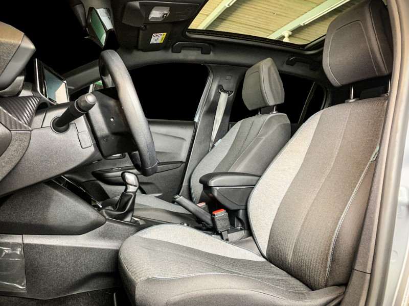 PEUGEOT 208 1.0 STYLE 6V 2024/2024 DUARTE VEÍCULOS PORTO ALEGRE / Carros no Vale