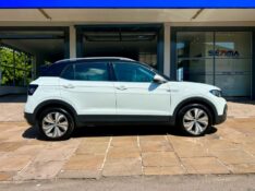 VOLKSWAGEN T-CROSS HIGHLINE 1.4 250 TSI 16V 2019/2020 SÉTIMA VEÍCULOS GUAPORÉ / Carros no Vale