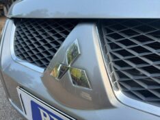 MITSUBISHI PAJERO TR4 /2013 RT 811 VEÍCULOS ARROIO DO MEIO / Carros no Vale