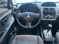 MITSUBISHI PAJERO TR4 /2013 RT 811 VEÍCULOS ARROIO DO MEIO / Carros no Vale